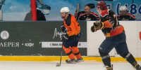 Врач-офтальмолог из Ливен отличился в матче хоккейной лиги «Любитель 50+» - Уездный город
